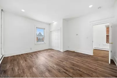 94 Eaton Pl, East Orange, NJ 07017 - Photo 7