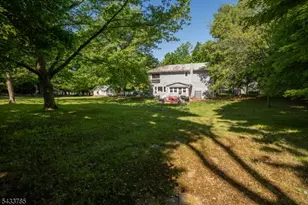 30 Mountainview Ave, Mount Arlington, NJ 07856 - Photo 5