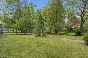 11 New St, Mendham, NJ 07945 - Photo 27
