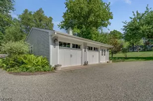 11 New St, Mendham, NJ 07945 - Photo 31