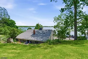 77 Lower North Shore Rd, Frankford Township, NJ 07826 - Photo 25