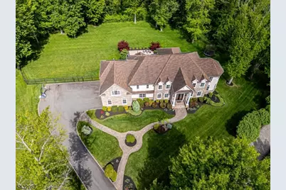 7 Alton Way, Scotch Plains Township, NJ 07076 - Photo 3