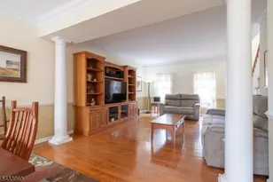 16 Steeplechase Ln, Franklin Township, NJ 08802 - Photo 19