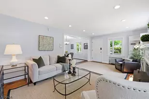 926 Lincoln Ave, Pompton Lakes, NJ 07442 - Photo 9