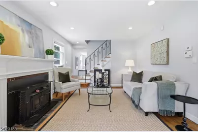 926 Lincoln Ave, Pompton Lakes, NJ 07442 - Photo 11