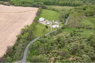 80 Valley Crest Rd, Clinton Township, NJ 08801 - Photo 5
