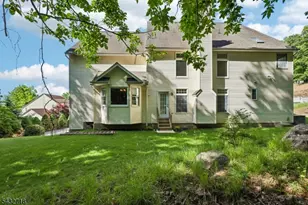 8 Pring Ct, West Orange Township, NJ 07052 - Photo 35