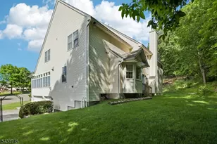 8 Pring Ct, West Orange Township, NJ 07052 - Photo 37
