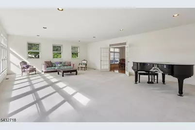 8 Pring Ct, West Orange Township, NJ 07052 - Photo 21