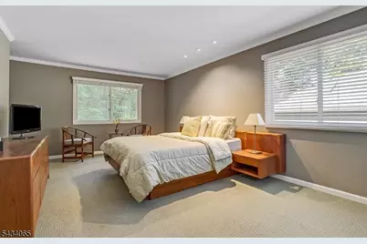 22 Hunters Cir, Tewksbury Township, NJ 08833 - Photo 15