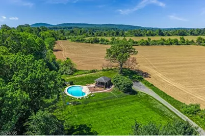 22 Hunters Cir, Tewksbury Township, NJ 08833 - Photo 29