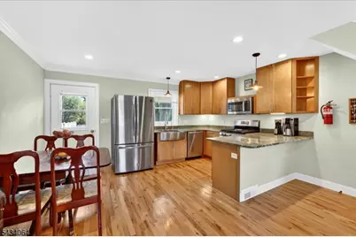 11 Franklin St, South Bound Brook Boro, NJ 08880 - Photo 13