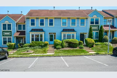 5 Heritage Sq, Sayreville, NJ 08872 - Photo 1
