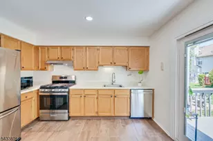 5 Heritage Square, Sayreville, NJ 08872 - Photo 19