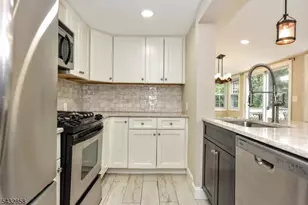 6 Standish Ln, Kinnelon, NJ 07405 - Photo 13
