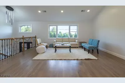 121 Fairview Dr, Branchburg Township, NJ 08853 - Photo 15