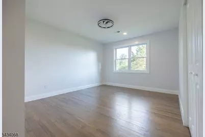 121 Fairview Dr, Branchburg Township, NJ 08853 - Photo 19