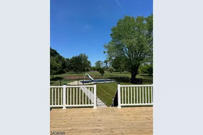121 Fairview Dr, Branchburg Township, NJ 08853 - Photo 3