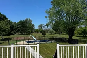 121 Fairview Dr, Branchburg Township, NJ 08853 - Photo 3