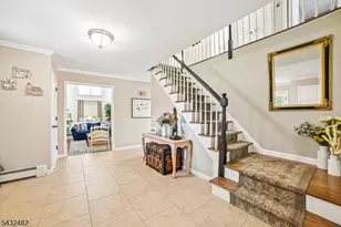 38 Howell Dr, Verona, NJ 07044 - Photo 3