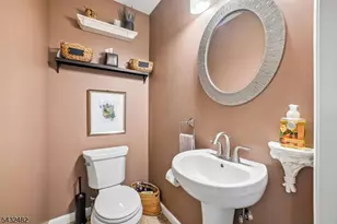 38 Howell Dr, Verona, NJ 07044 - Photo 25