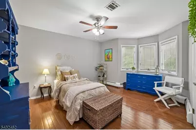38 Howell Dr, Verona, NJ 07044 - Photo 15