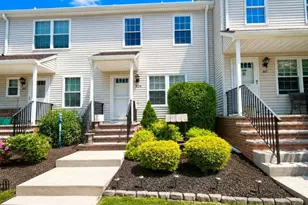 606 Wedgewood Cir, Raritan Township, NJ 08822 - Photo 1