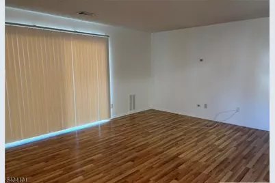 2513 Lighthouse Ln, Sayreville Boro, NJ 08859 - Photo 3