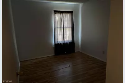 2513 Lighthouse Ln, Sayreville Boro, NJ 08859 - Photo 7