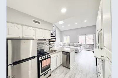 4 Alta Ct, Vernon, NJ 07462 - Photo 1