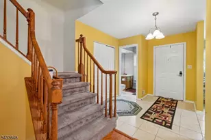 53 Woodledge Ct, Rockaway Township, NJ 07866 - Photo 3