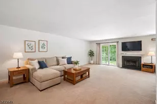 53 Woodledge Ct, Rockaway Township, NJ 07866 - Photo 19