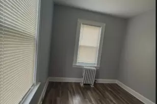 421 Berwick St, Orange, NJ 07050 - Photo 5