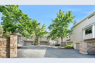 104 Clarken Dr #104, West Orange Township, NJ 07052 - Photo 3