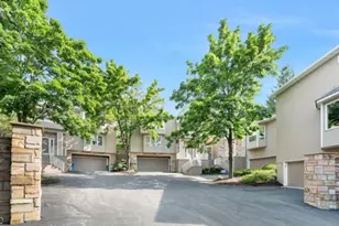 104 Clarken Dr, West Orange Township, NJ 07052 - Photo 3