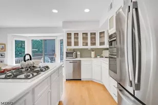 104 Clarken Dr, West Orange Township, NJ 07052 - Photo 21