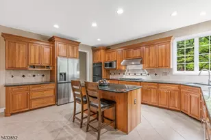 8 Yohn Dr, Bridgewater Twp., NJ 08807 - Photo 13