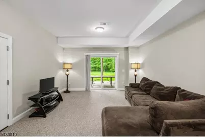 637 Mountain Ave, Berkeley Heights Township, NJ 07922 - Photo 7