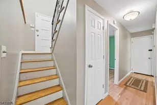 743 Wood Ave, Edison, NJ 08820 - Photo 25