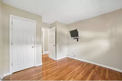 743 Wood Avenue, Edison, NJ 08820 - Photo 21