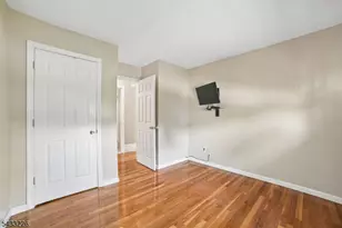 743 Wood Ave, Edison, NJ 08820 - Photo 21