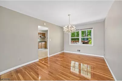743 Wood Avenue, Edison, NJ 08820 - Photo 11