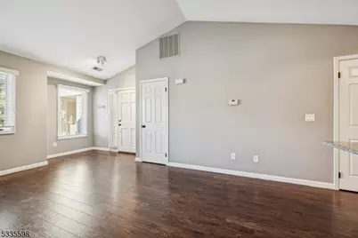 26 Troon Ter, Clinton Township, NJ 08801 - Photo 9