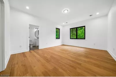 6 Cambridge Dr, Millburn, NJ 07078 - Photo 37