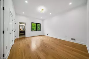 6 Cambridge Dr, Millburn Twp., NJ 07078 - Photo 17