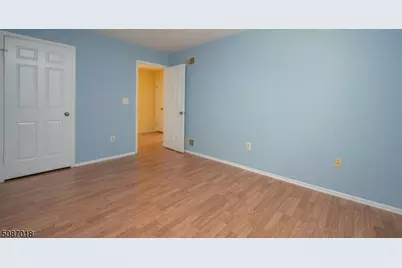 129 Patriots Rd, Parsippany, NJ 07950 - Photo 15