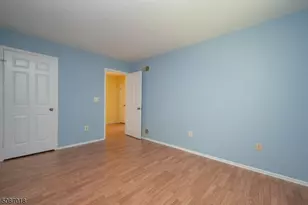 129 Patriots Rd, Parsippany, NJ 07950 - Photo 15