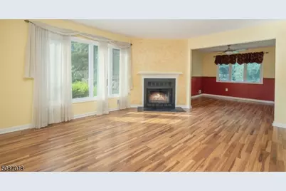 129 Patriots Rd, Parsippany, NJ 07950 - Photo 3