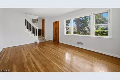 26 Briar Ln, Nutley, NJ 07110 - Photo 5