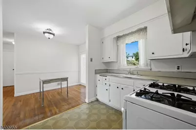 26 Briar Ln, Nutley, NJ 07110 - Photo 11